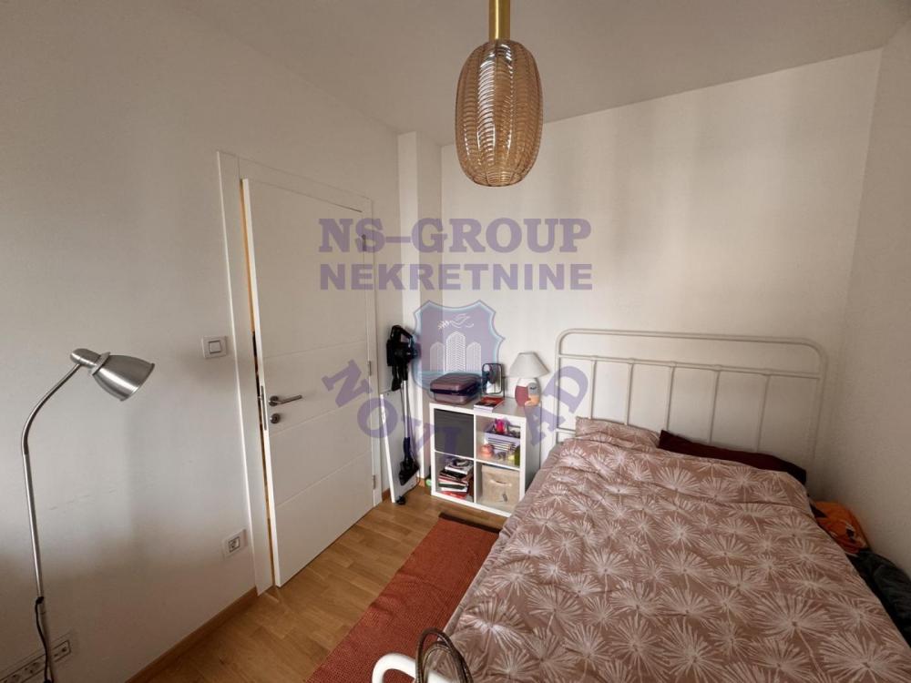 Slika 6 - Luxuzno namesten dvoiposoban stan u novoj zgradi u blizini Limana!