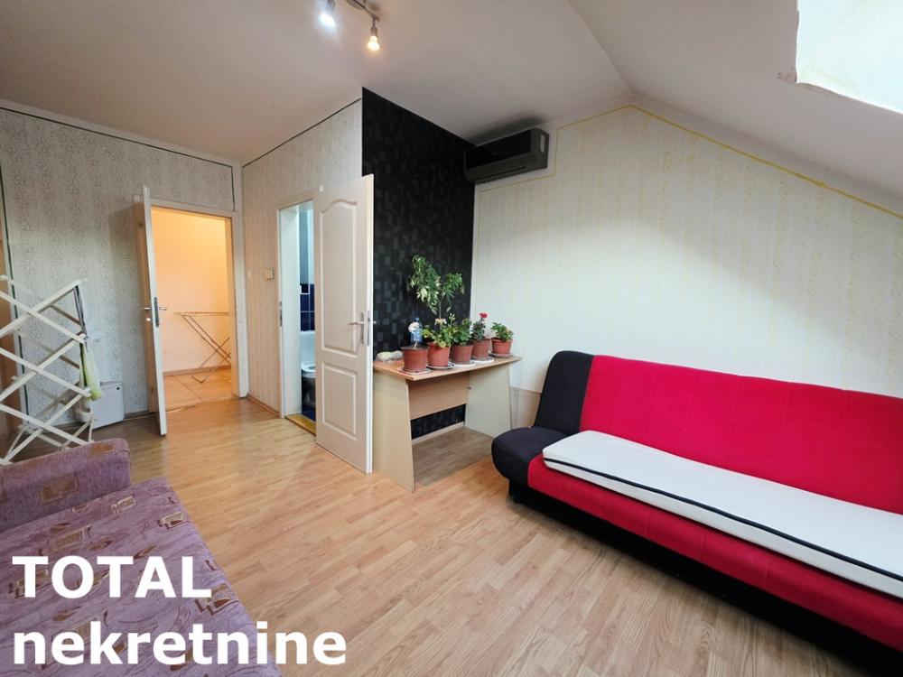 Slika 6 - Stan,NOVI SAD,PODBARA,kv: 147.00, € 220000, ID: 1103165