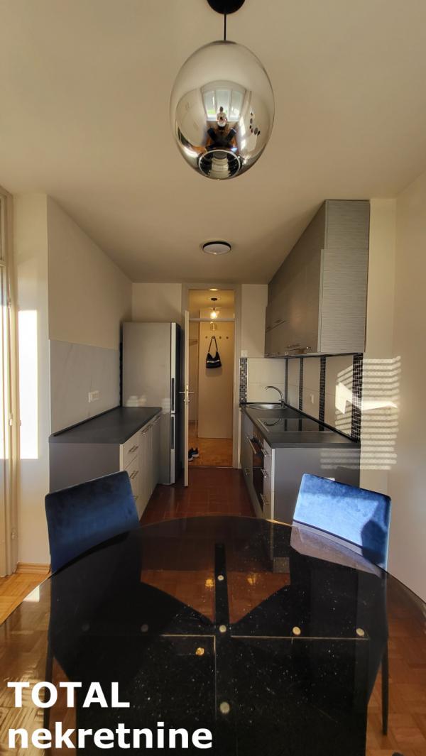 Slika 3 - Stan,NOVI SAD,NOVO NASELJE,kv: 56.00, € 168000, ID: 1103172