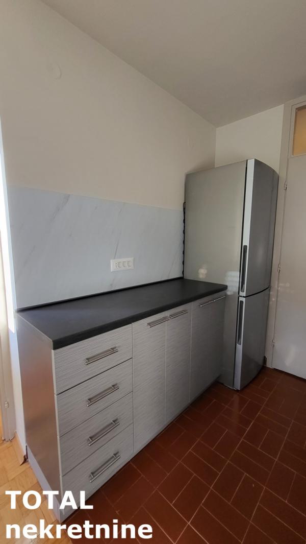 Slika 7 - Stan,NOVI SAD,NOVO NASELJE,kv: 56.00, € 168000, ID: 1103172