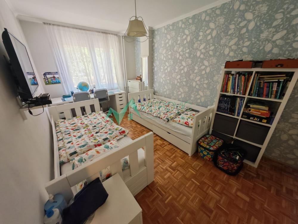 Slika 10 - Novo naselje, 63m2. Dvoiposoban, renoviran stan! šifra: 1004833  