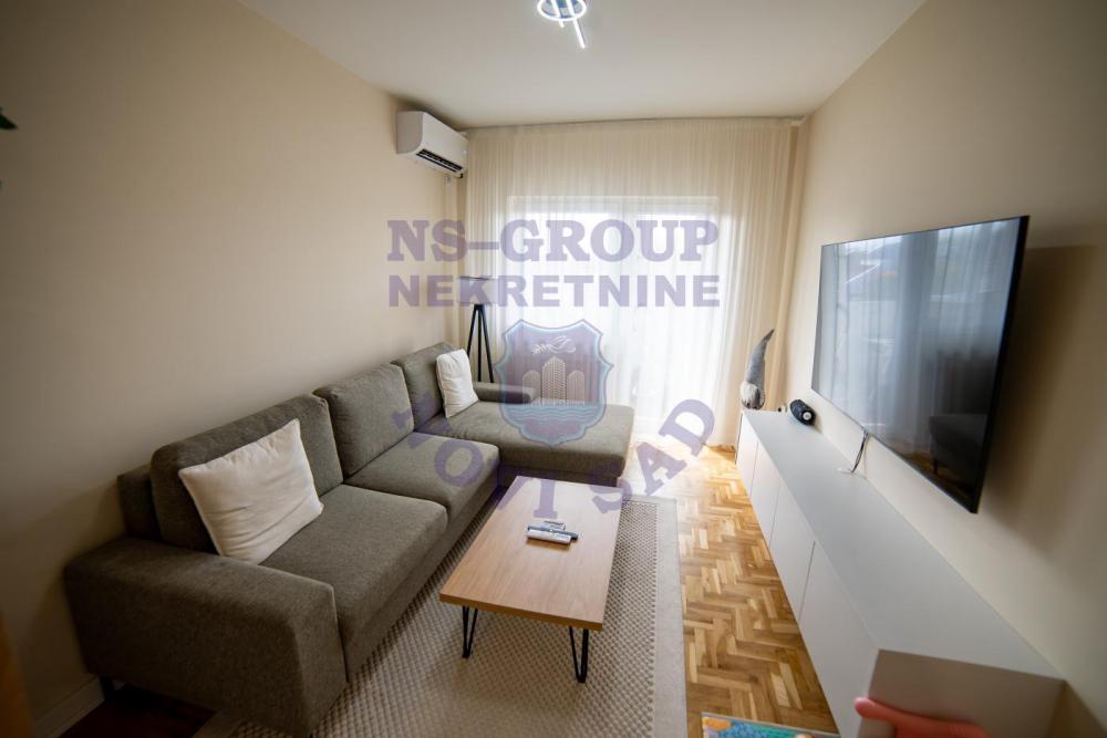 Slika 1 - Dvosoban, 45m2, Adice Novi Sad, sa terasom