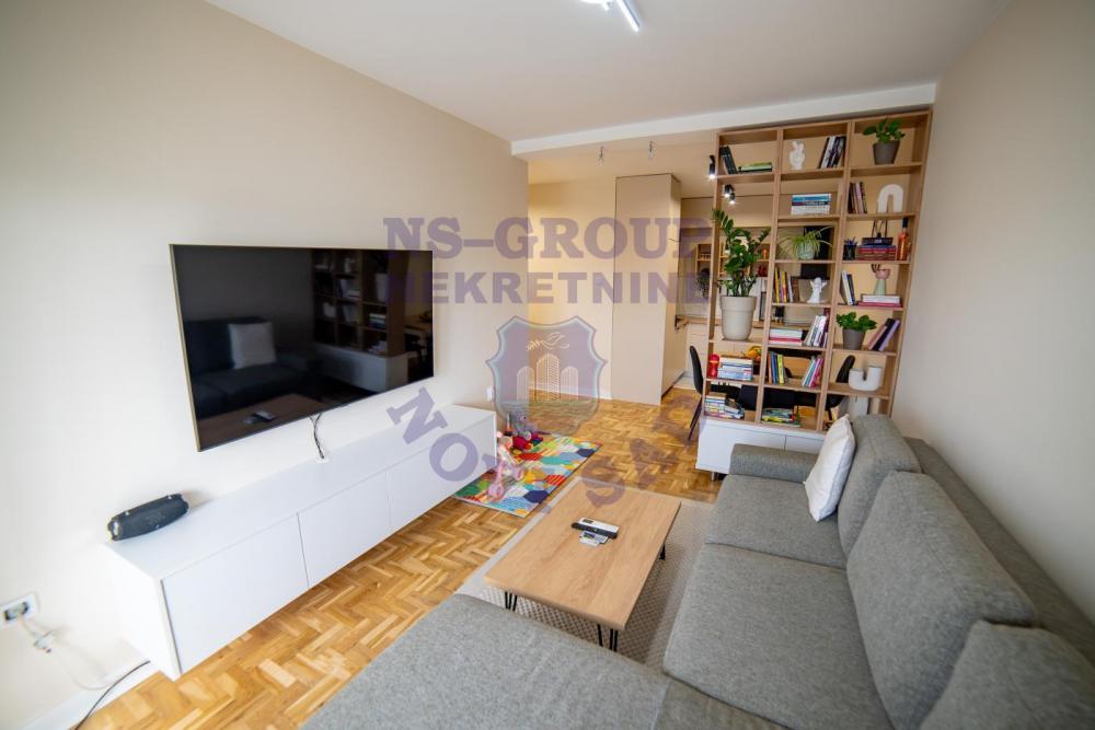 Slika 2 - Dvosoban, 45m2, Adice Novi Sad, sa terasom