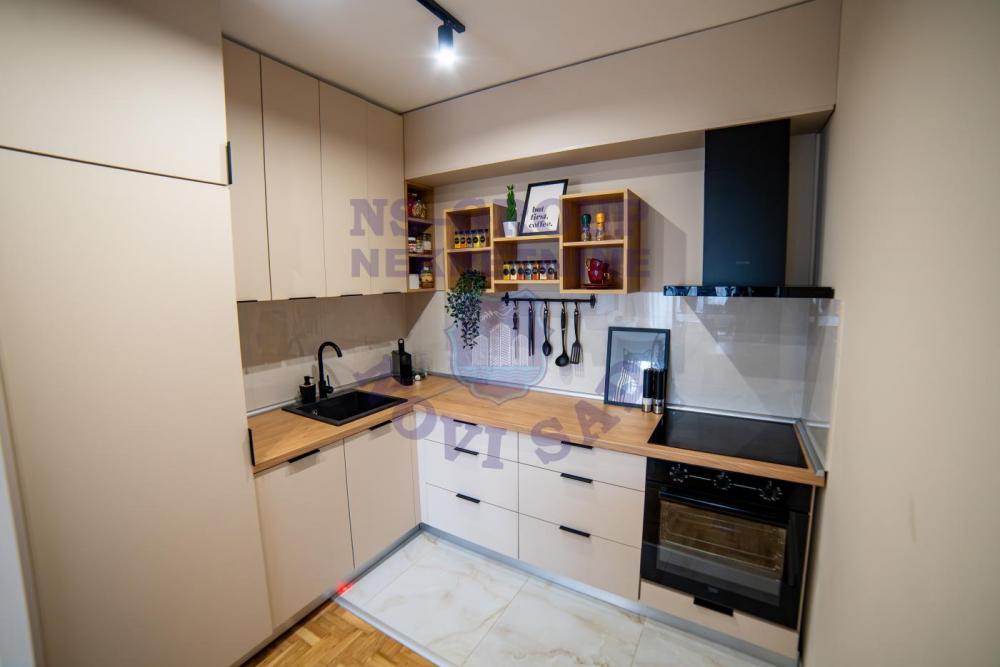 Slika 4 - Dvosoban, 45m2, Adice Novi Sad, sa terasom