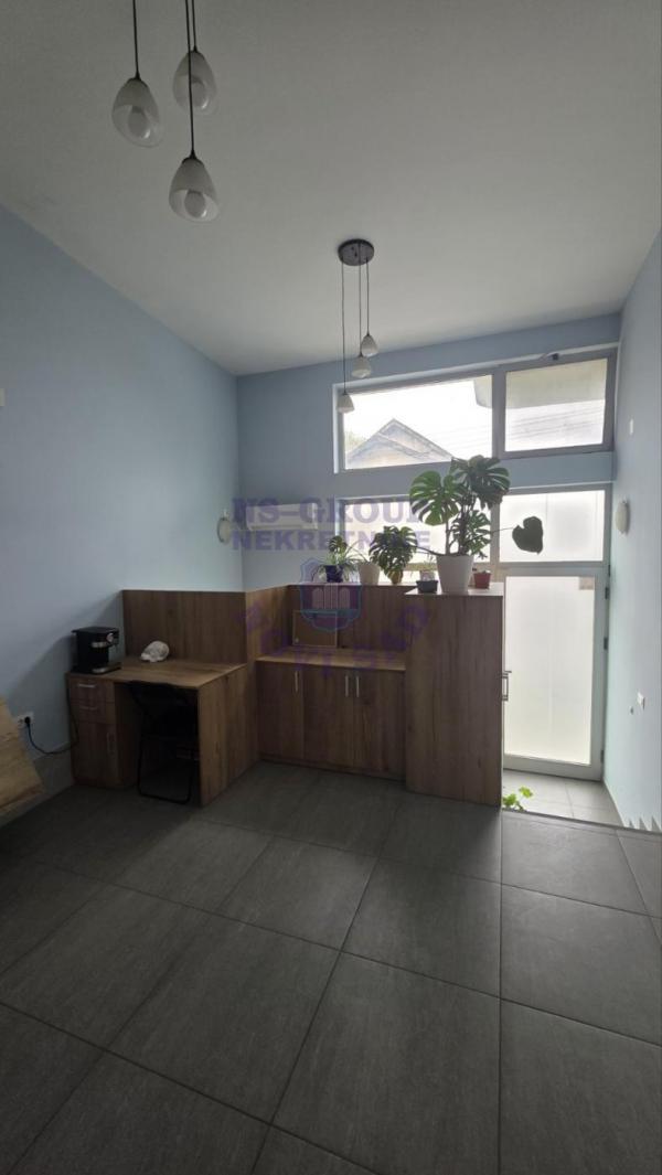Slika 5 - Dvosoban, 40m2, Salajka (Partizanska ulica) Novi Sad