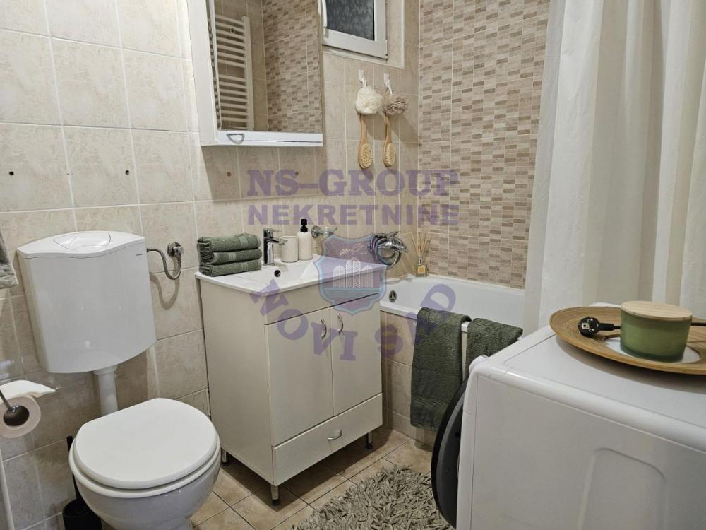 Slika 9 - Odlican dvoiposoban stn na Novom Naselju!