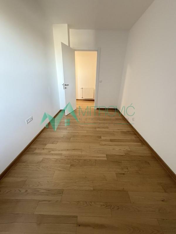 Slika 10 - Novi Sad, Podbara - Nov, neuseljavan, veoma komforan troiposoban stan (šifra: 1004836) 