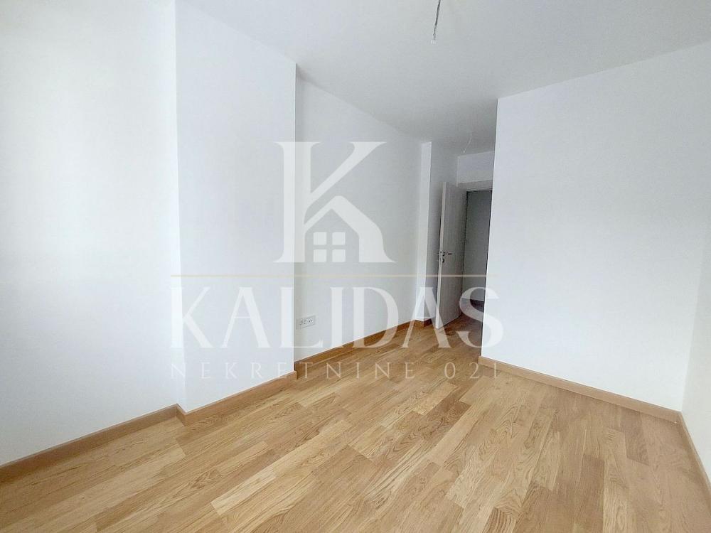 Slika 8 - Stan,NOVI SAD,PODBARA,kv: 62, € 202500, ID: 1009063