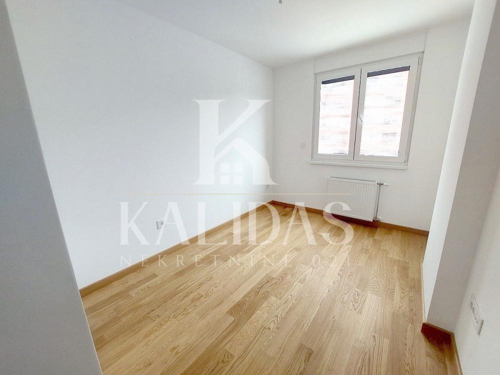 Slika 6 - Stan,NOVI SAD,PODBARA,kv: 62, € 202500, ID: 1009063