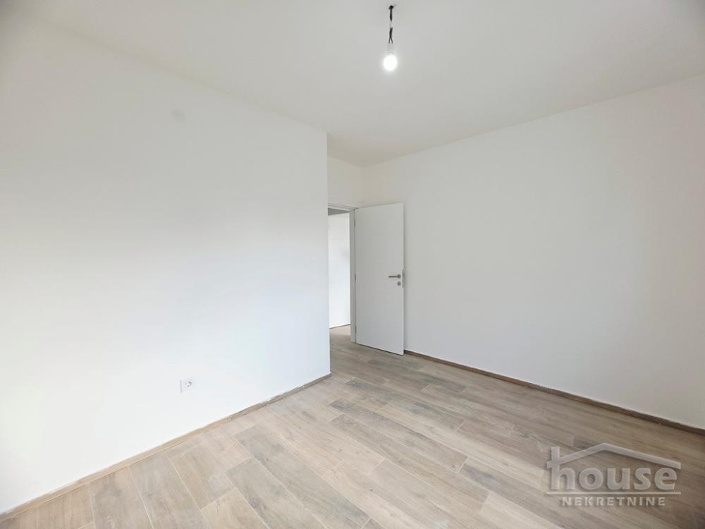 Slika 9 - Stan,NOVI SAD,KLISA,kv: 65.00, € 136500, ID: 1066478