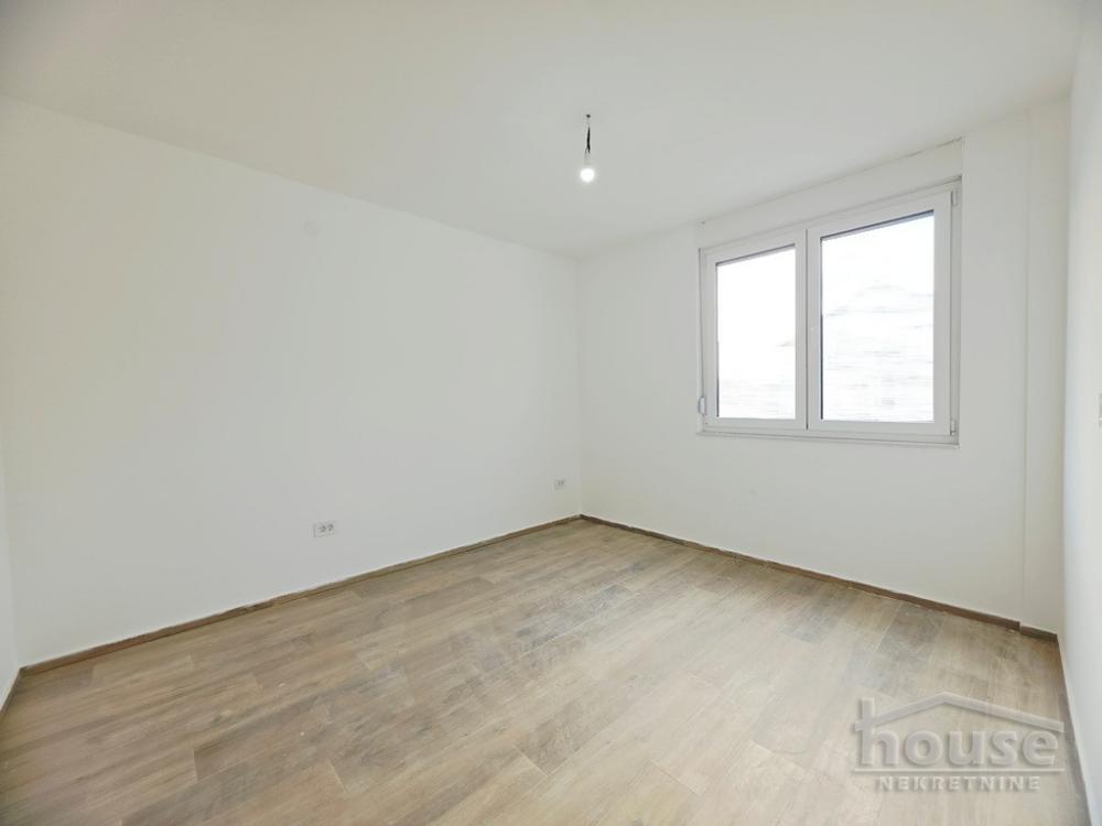 Slika 6 - Stan,NOVI SAD,KLISA,kv: 65.00, € 136500, ID: 1066266