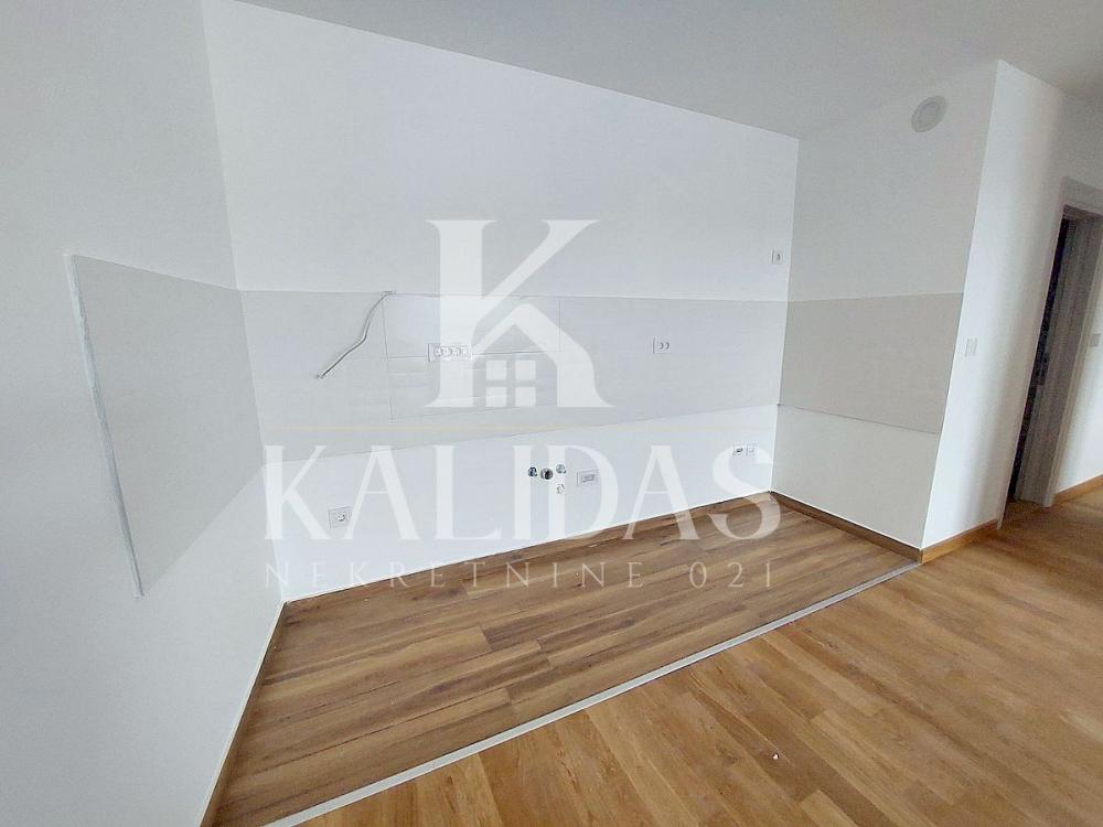 Slika 5 - Stan,NOVI SAD,PODBARA,kv: 66, € 218900, ID: 1009071
