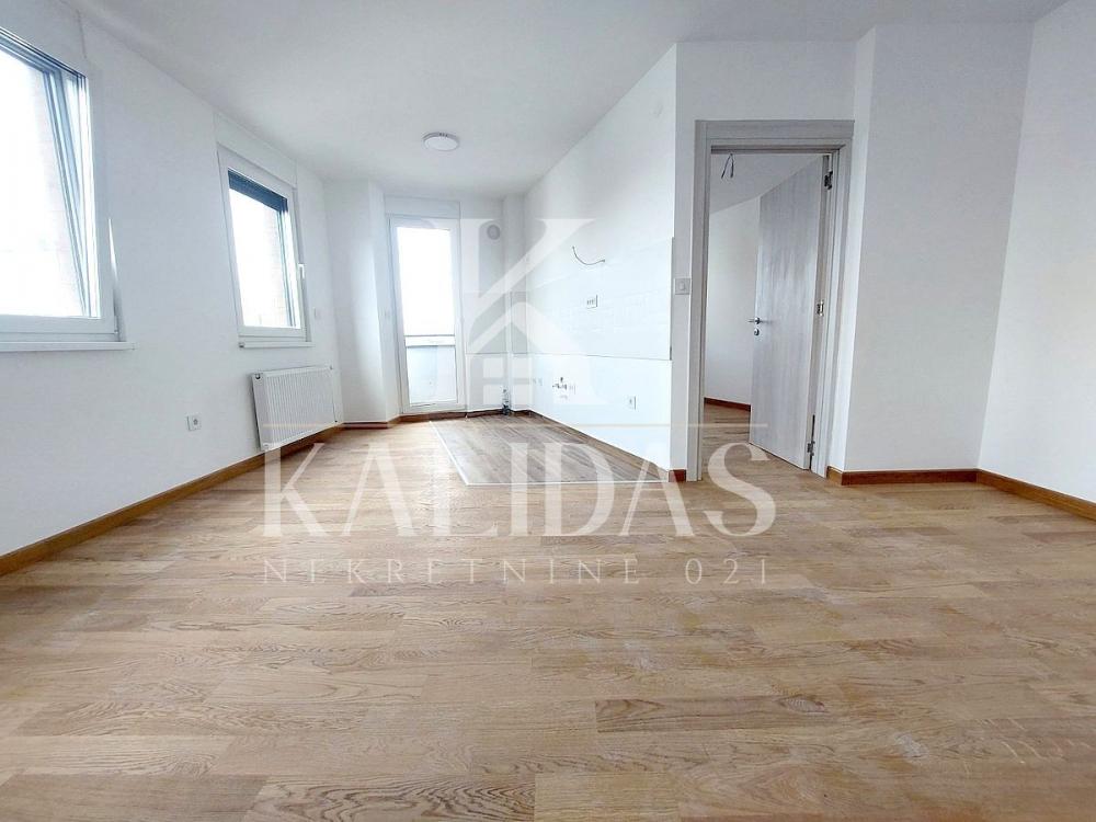 Slika 5 - Stan,NOVI SAD,PODBARA,kv: 41, € 135500, ID: 1009070