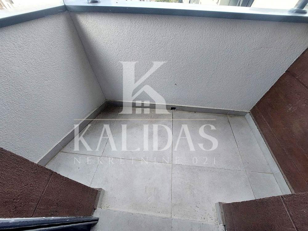 Slika 10 - Stan,NOVI SAD,PODBARA,kv: 41, € 135500, ID: 1009070