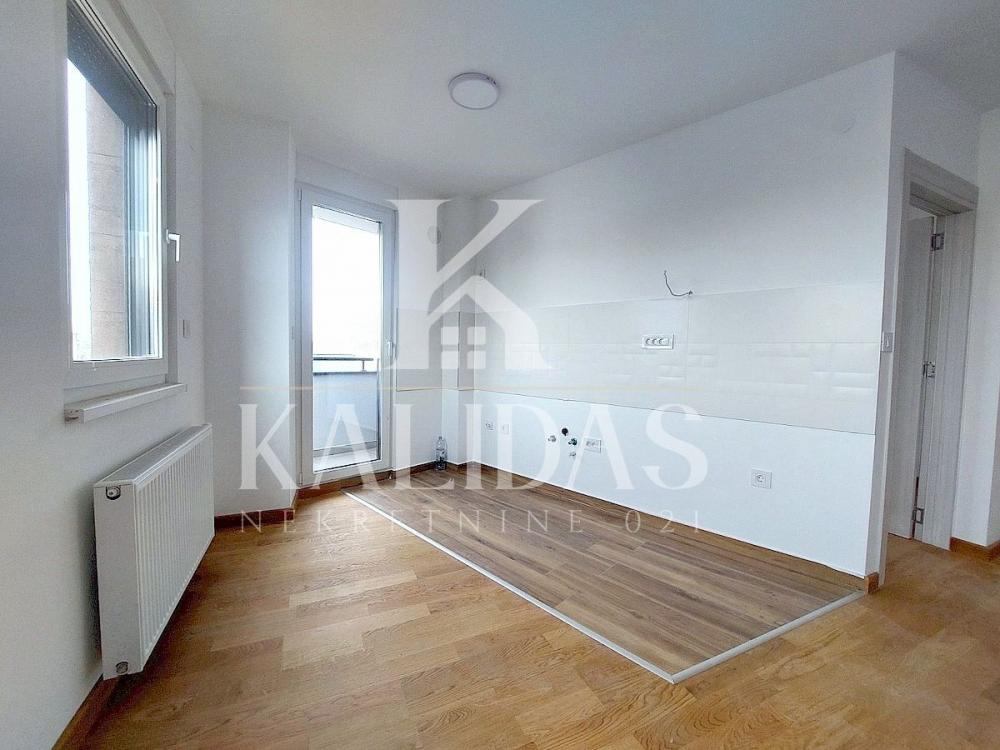 Slika 3 - Stan,NOVI SAD,PODBARA,kv: 41, € 135500, ID: 1009070
