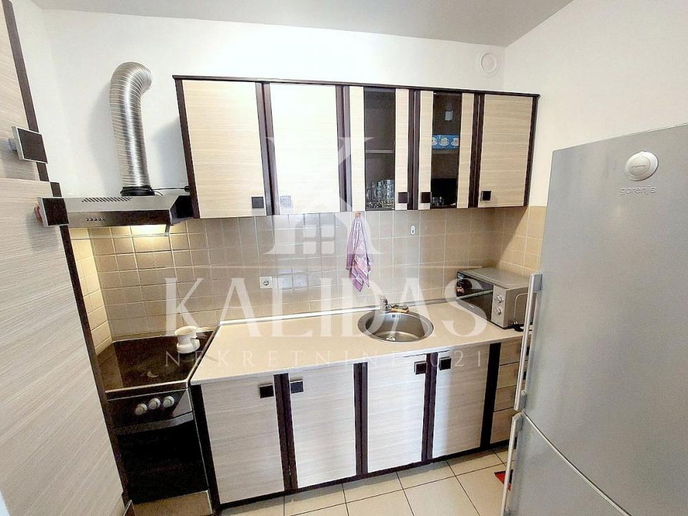 Slika 6 - Stan,NOVI SAD,NOVA DETELINARA,kv: 48, € 135900, ID: 1009072