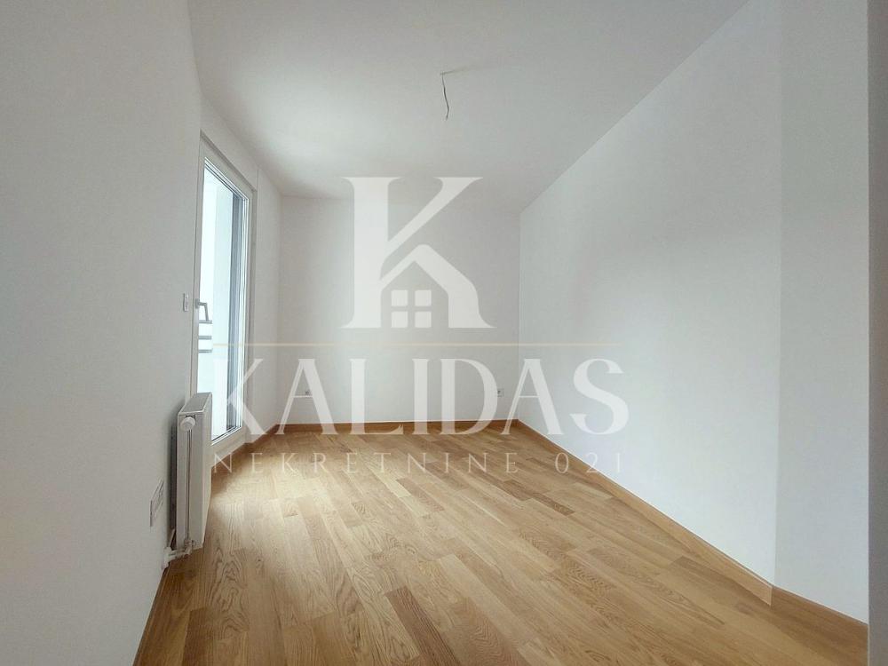 Slika 8 - Stan,NOVI SAD,PODBARA,kv: 53, € 173000, ID: 1009068