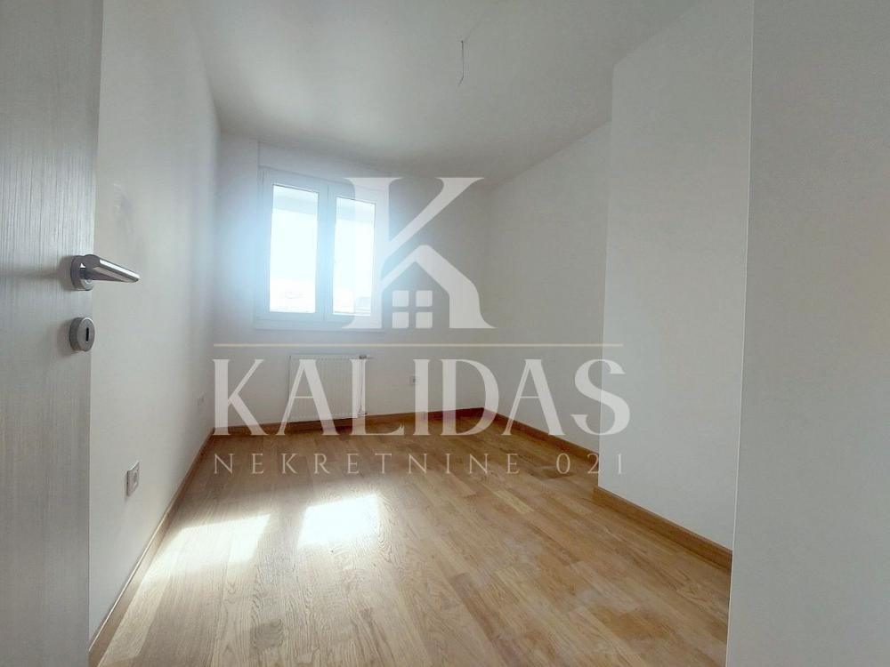Slika 5 - Stan,NOVI SAD,PODBARA,kv: 53, € 173000, ID: 1009068