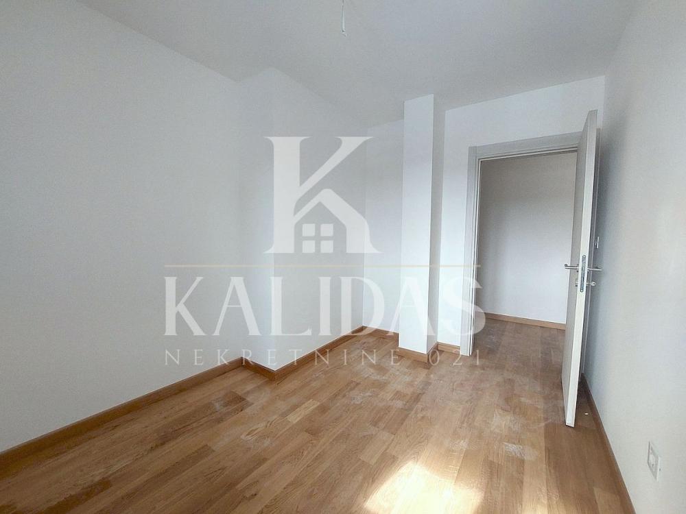 Slika 6 - Stan,NOVI SAD,PODBARA,kv: 53, € 173000, ID: 1009068