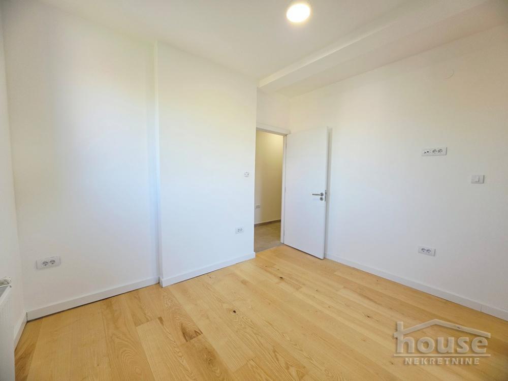 Slika 8 - Stan,NOVI SAD,DETELINARA,kv: 99.00, € 280000, ID: 1066315