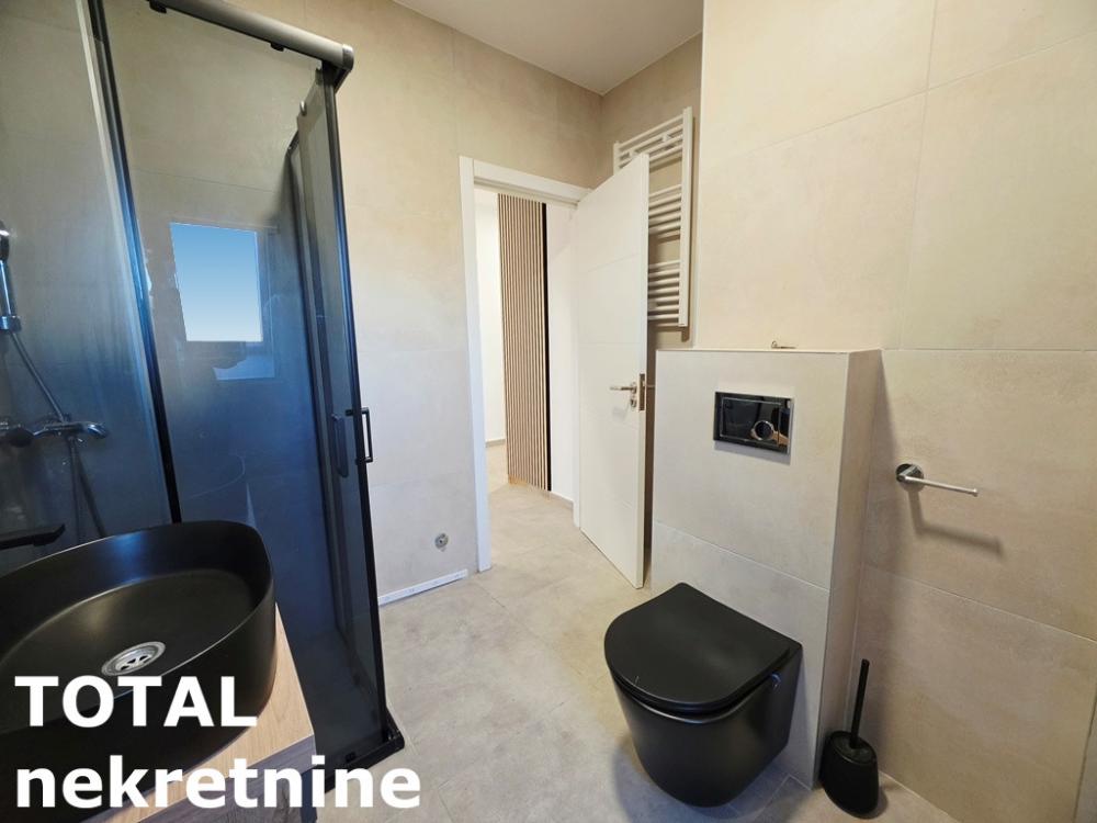 Slika 4 - Stan,NOVI SAD,DETELINARA,kv: 99.00, € 280000, ID: 1103161