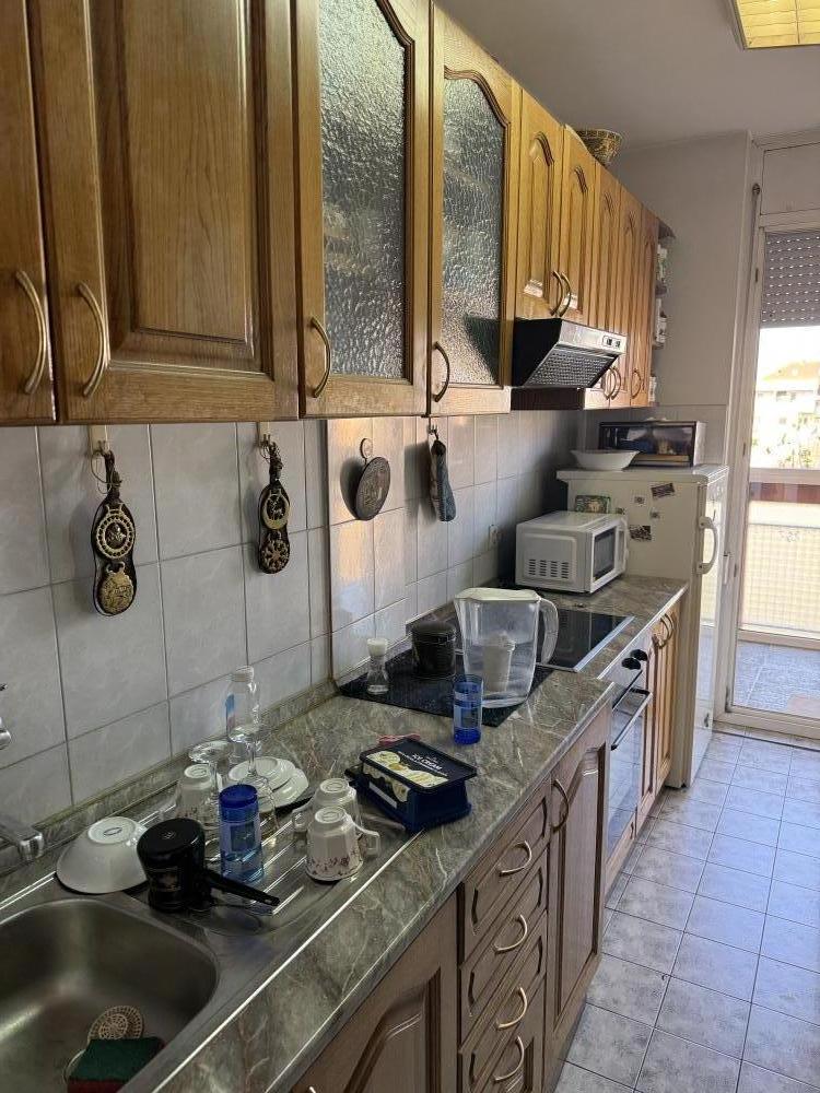 Slika 5 - Jednoiposoban, 63m2, pasterova Novi Sad, sa terasom