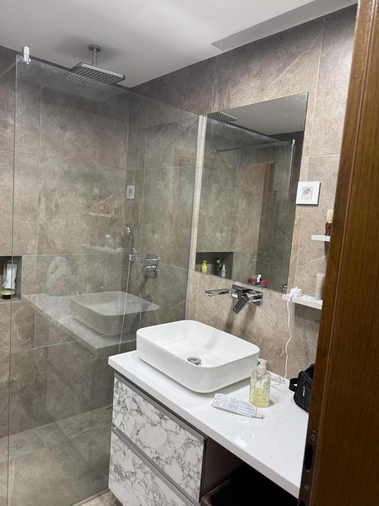Slika 1 - Jednoiposoban, 63m2, pasterova Novi Sad, sa terasom