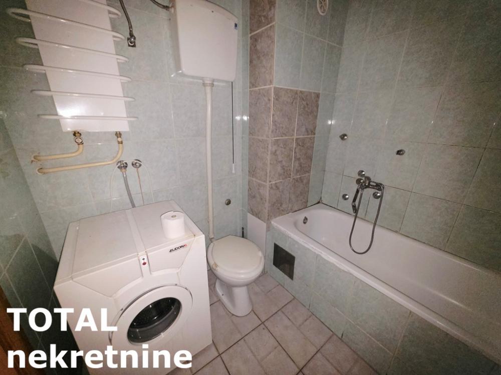 Slika 7 - Stan,NOVI SAD,NOVA DETELINARA,kv: 32.00, € 90000, ID: 1103094
