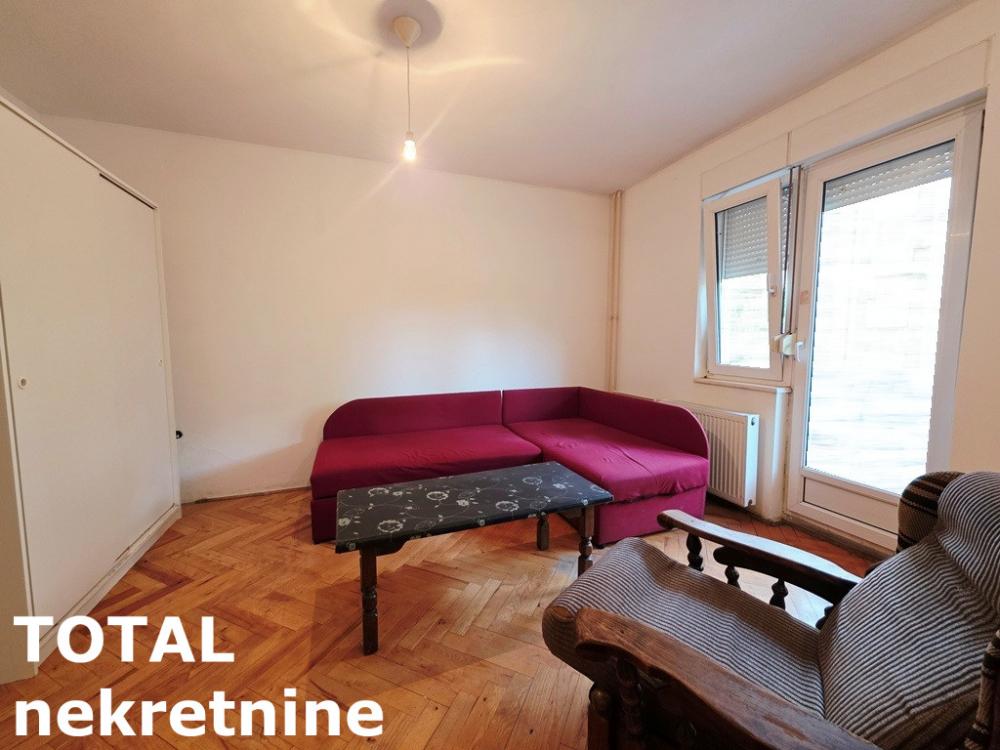 Slika 1 - Stan,NOVI SAD,NOVA DETELINARA,kv: 32.00, € 90000, ID: 1103094