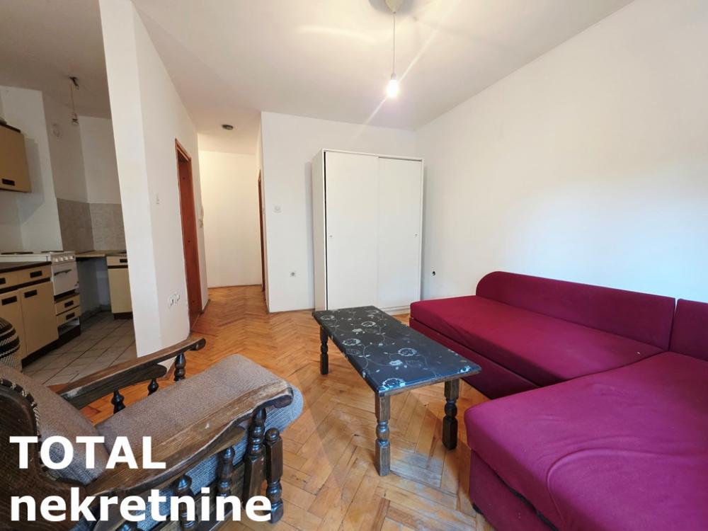 Slika 3 - Stan,NOVI SAD,NOVA DETELINARA,kv: 32.00, € 90000, ID: 1103094