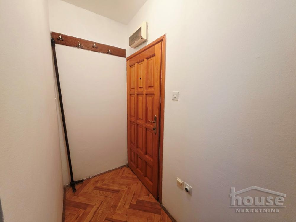 Slika 9 - Stan,NOVI SAD,NOVA DETELINARA,kv: 32.00, € 90000, ID: 1066248