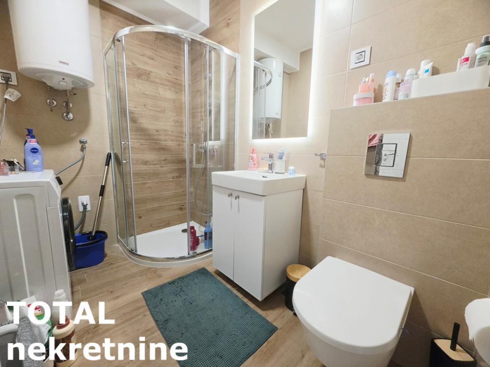 Slika 5 - Stan,NOVI SAD,GRBAVICA,kv: 39.00, € 157000, ID: 1103017