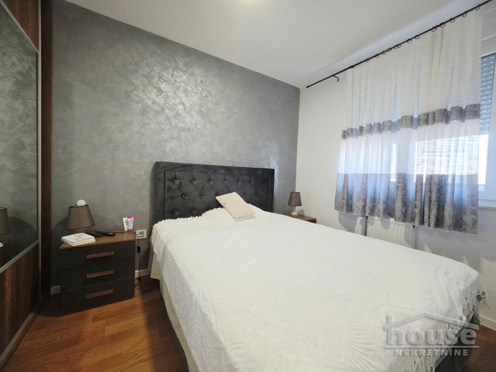 Slika 3 - Stan,NOVI SAD,GRBAVICA,kv: 39.00, € 157000, ID: 1066171