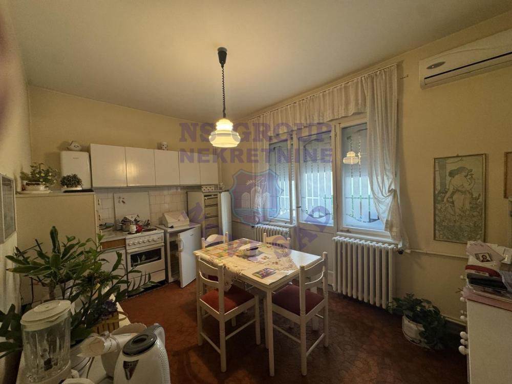 Slika 3 - Dvosoban, 68m2, Beogradski kej Novi Sad, sa terasom