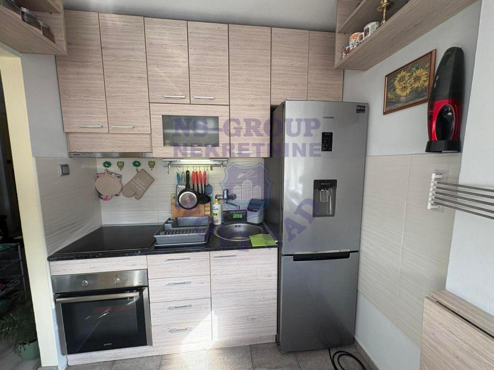 Slika 2 - Dvoiposoban, 59m2, Bulevar oslobođenja Novi Sad, ima lift
