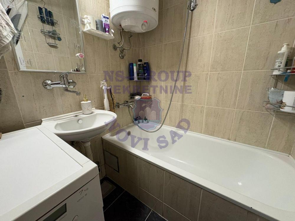 Slika 10 - Dvoiposoban, 59m2, Bulevar oslobođenja Novi Sad, ima lift