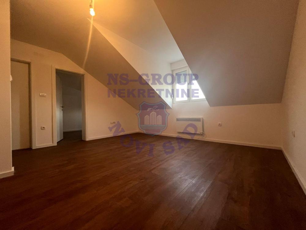Glavna slika -Prodaje se stan na podbari 28m2