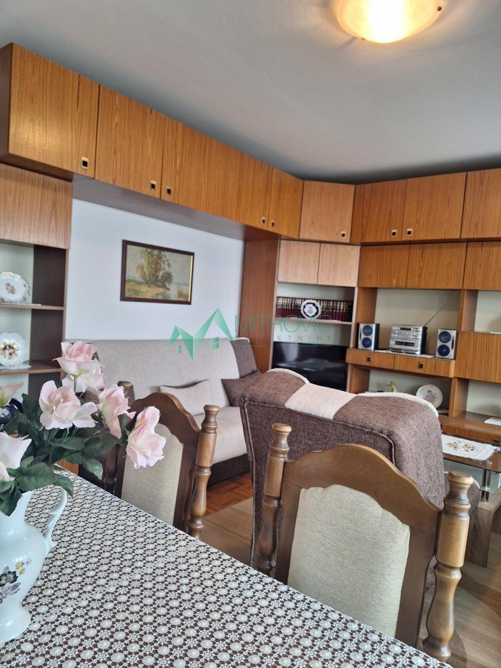 Slika 3 - Jednoiposoban 44m2, Balzakova, Liman IV, prvi sprat, agenciska šifra: 1004852, 
