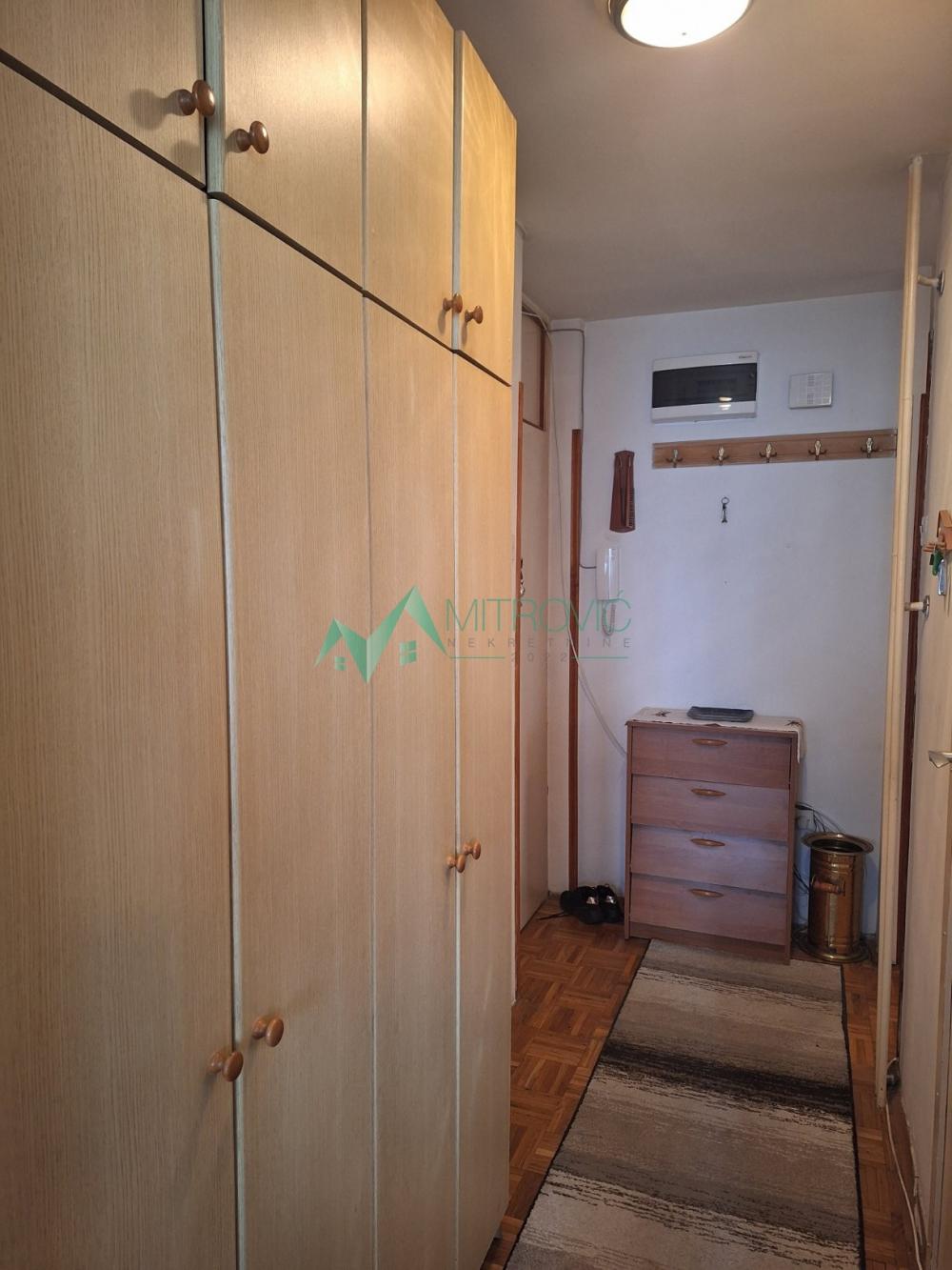 Slika 7 - Jednoiposoban 44m2, Balzakova, Liman IV, prvi sprat, agenciska šifra: 1004852, 