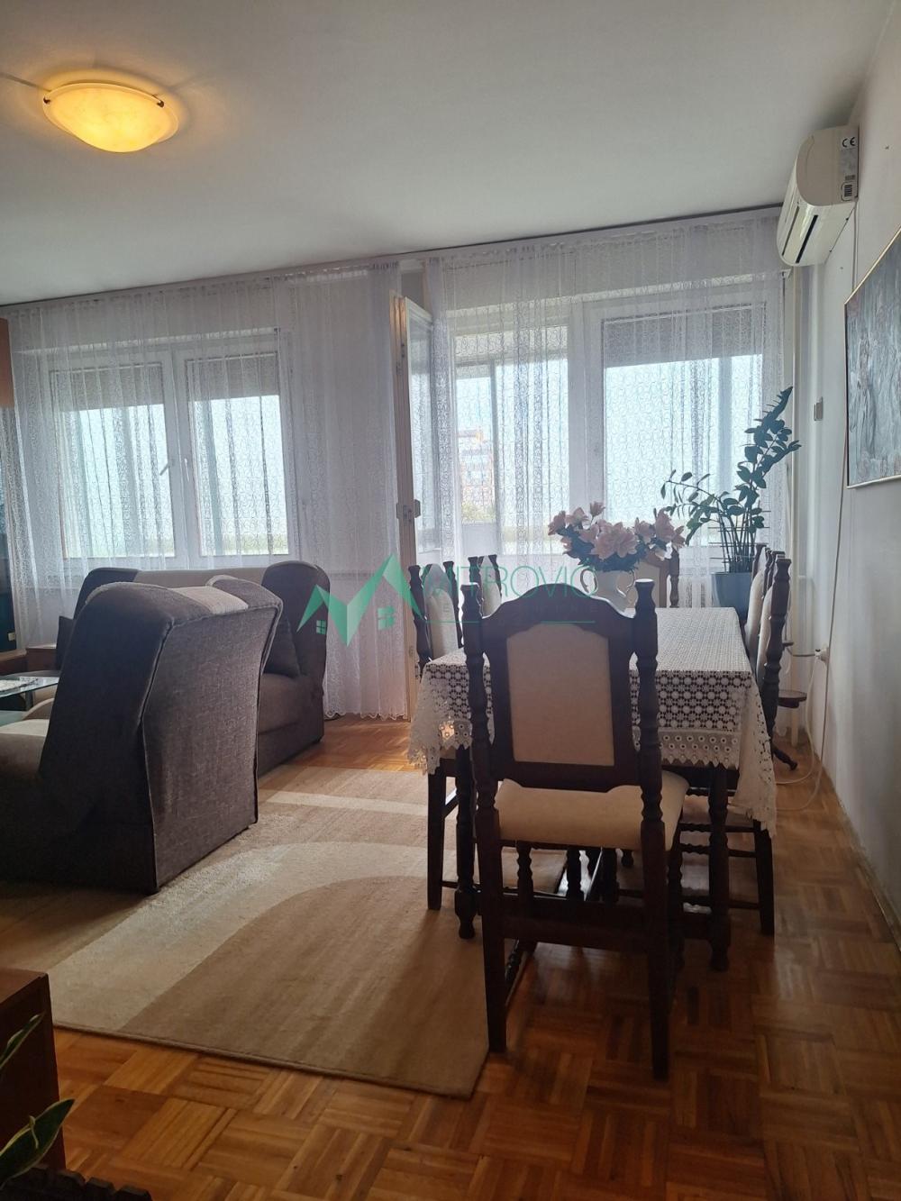 Slika 2 - Jednoiposoban 44m2, Balzakova, Liman IV, prvi sprat, agenciska šifra: 1004852, 