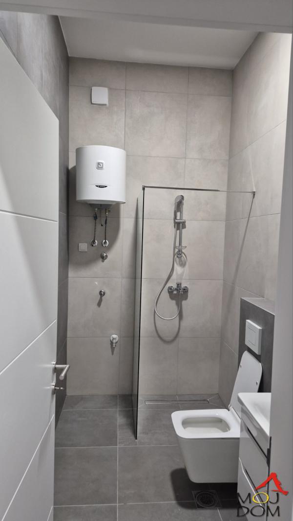 Slika 4 - Stan,NOVI SAD,GRBAVICA,kv: 31, € 107000, ID: 1032883