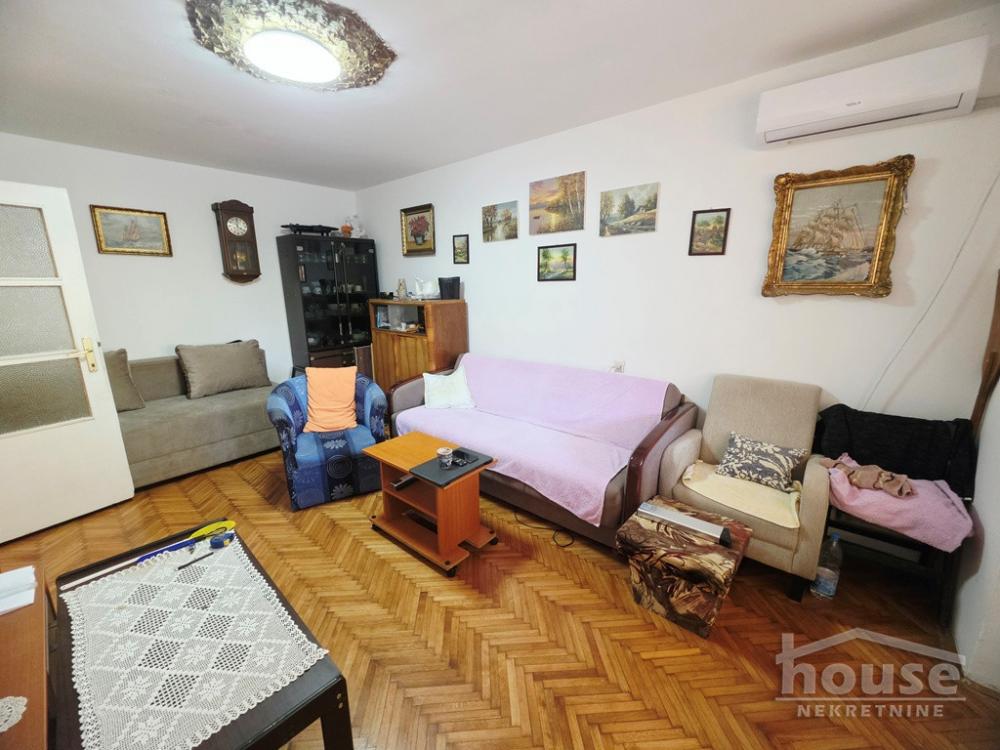 Slika 1 - Stan,NOVI SAD,BULEVAR,kv: 51.00, € 150000, ID: 1066491