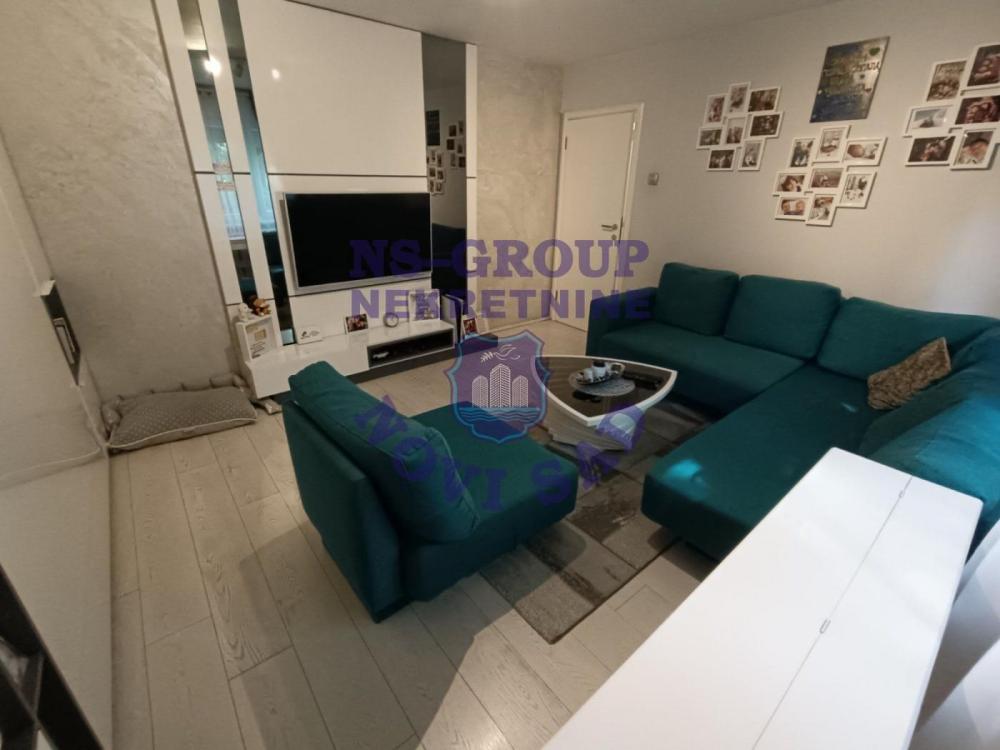 Slika 2 - TOP Renoviran dvosoban stan na Novom Naselju 