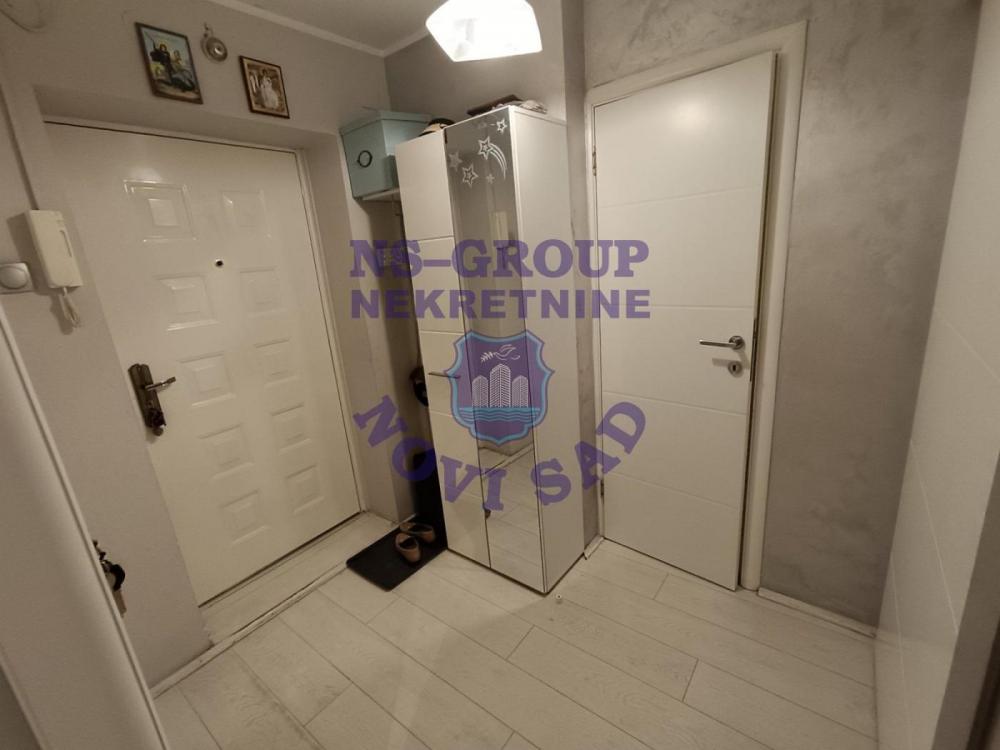 Slika 7 - TOP Renoviran dvosoban stan na Novom Naselju 
