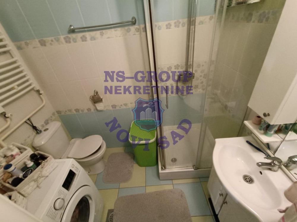Slika 10 - TOP Renoviran dvosoban stan na Novom Naselju 
