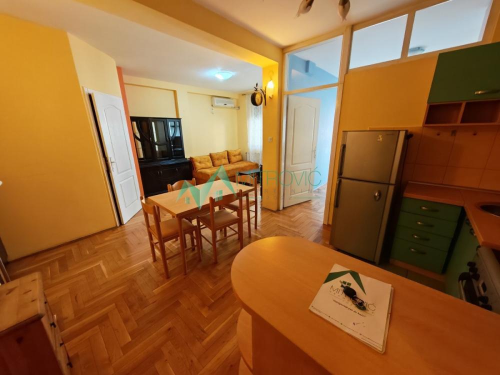 Slika 5 - Podbara, 49m2. Dvosoban stan sa nameštajem. š:1004857