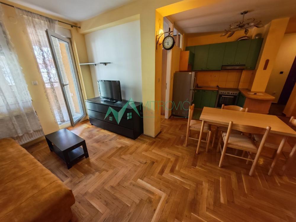 Slika 2 - Podbara, 49m2. Dvosoban stan sa nameštajem. š:1004857