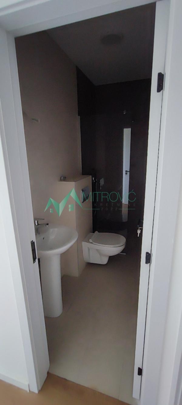 Slika 4 - ČETVOROSOBAN STAN 82M2 | GRATIS PARKING MESTO | ALIBEGOVAC 