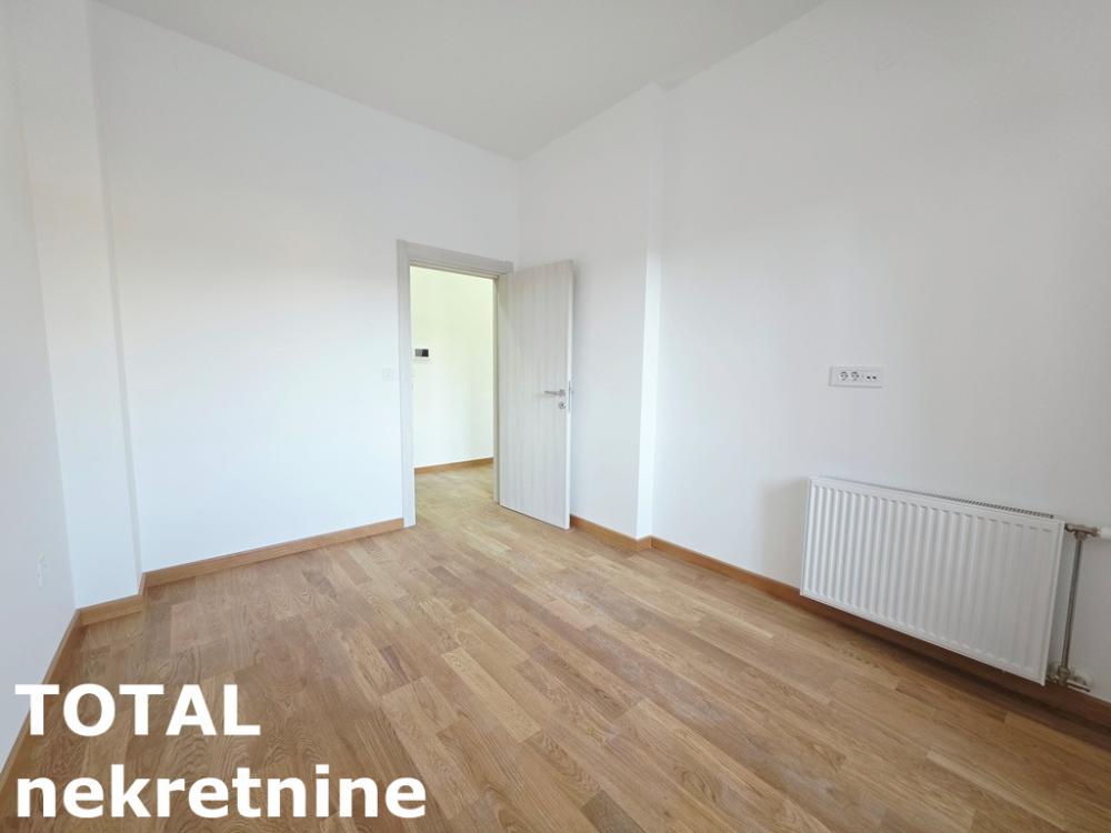 Slika 5 - Stan,NOVI SAD,PODBARA,kv: 41.00, € 130020, ID: 1099753