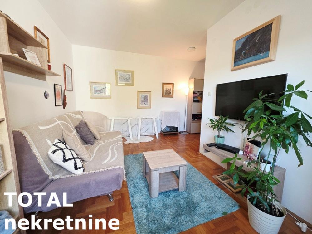 Slika 1 - Stan,NOVI SAD,TELEP,kv: 32.00, € 96000, ID: 1099926